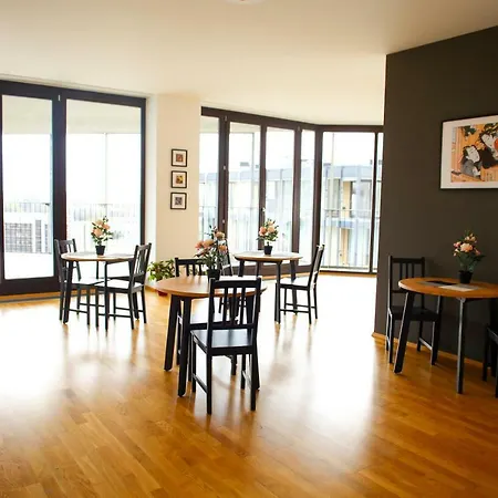 Luxury By Refa Group Hostel